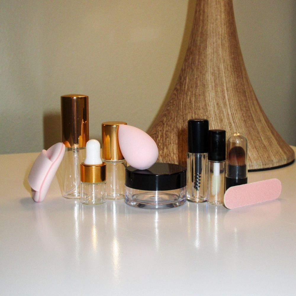 Mini Makeup Kit